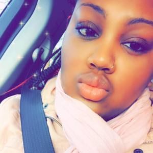 Meet your Posher, Mya